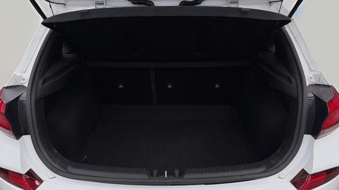 2023 Hyundai i30 N Line, Automatic, 52000 km, Boot Inside View