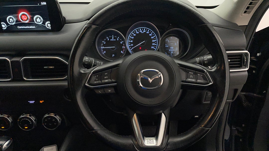 2017 Mazda CX-5 Maxx (4x2), Automatic, 109041 km, Steering Wheel Close-up