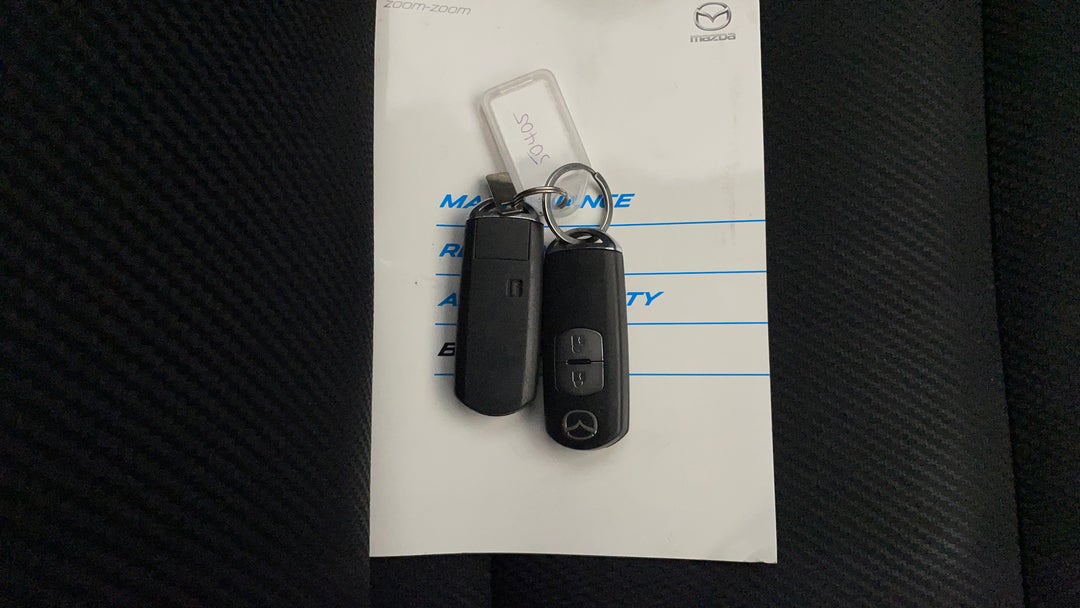 2017 Mazda CX-5 Maxx (4x2), Automatic, 109041 km, Key Close-up