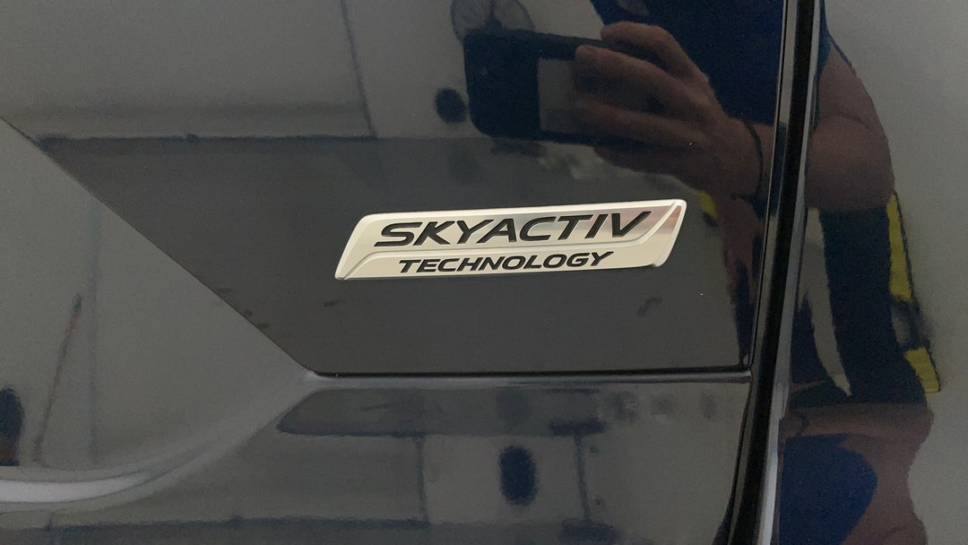 2017 Mazda CX-5 Maxx (4x2), Automatic, 109041 km, Badge (Boot Right Side)