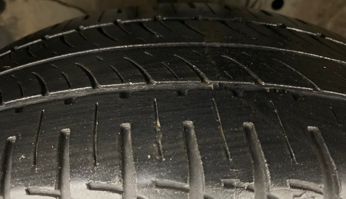 2019 Honda City V MT PETROL, Petrol, Manual, 34,374 km, Left Front Tyre Tread
