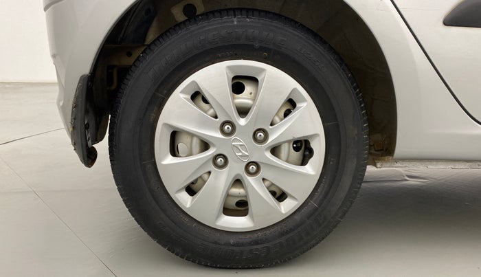 2012 Hyundai i10 ERA 1.1 IRDE, Petrol, Manual, 22,005 km, Right Rear Wheel
