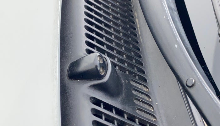 2014 Hyundai i10 MAGNA 1.1 IRDE2, Petrol, Manual, 35,790 km, Front windshield - Wiper nozzle not functional