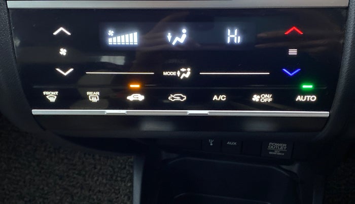 2018 Honda Jazz 1.2 V MT, Petrol, Manual, 35,099 km, Automatic Climate Control