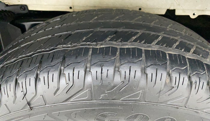 2020 Mahindra Scorpio S9, Diesel, Manual, 27,213 km, Left Rear Tyre Tread