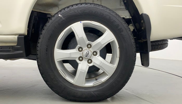 2020 Mahindra Scorpio S9, Diesel, Manual, 27,213 km, Left Rear Wheel