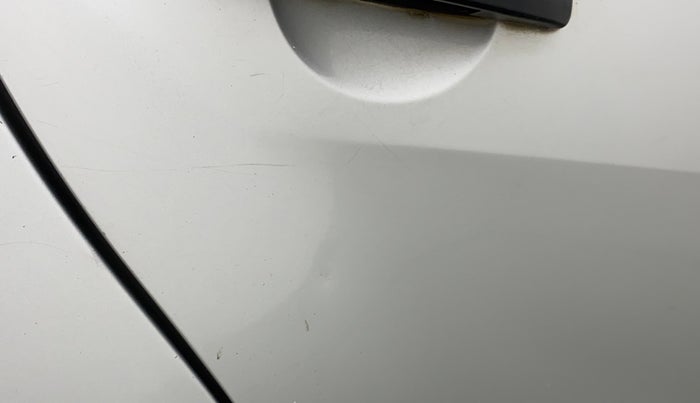 2013 Renault Duster 85 PS RXL DIESEL, Diesel, Manual, 88,754 km, Right rear door - Minor scratches