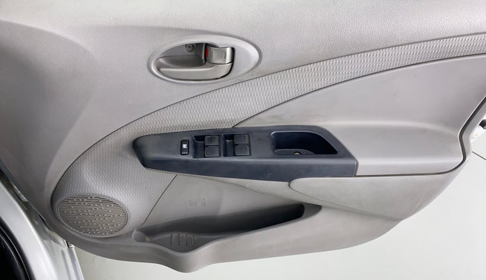 2011 Toyota Etios G, Petrol, Manual, 81,055 km, Driver Side Door Panels Control