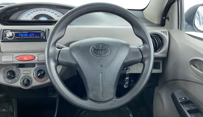 2011 Toyota Etios G, Petrol, Manual, 81,055 km, Steering Wheel Close Up