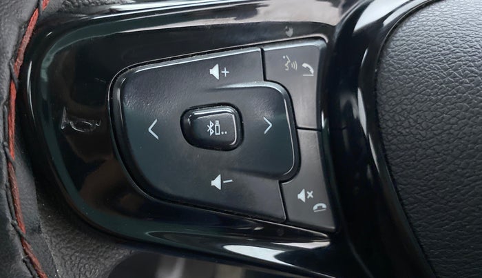 2020 Tata NEXON XM SUNROOF DIESEL, Diesel, Manual, 93,639 km, Steering wheel - Sound system control not functional
