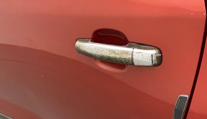 2018 Maruti Vitara Brezza VDI, Diesel, Manual, 66,135 km, Rear left door - Chrome on handle has slight discoularation