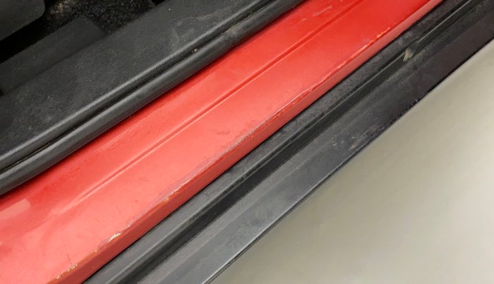2018 Maruti Vitara Brezza VDI, Diesel, Manual, 66,135 km, Right running board - Paint is slightly faded