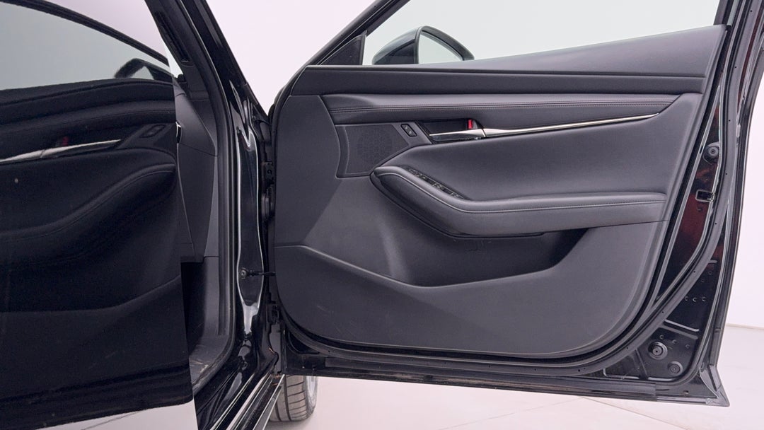 2022 Mazda 3 G20 Touring, Automatic, 35982 km, Speaker View