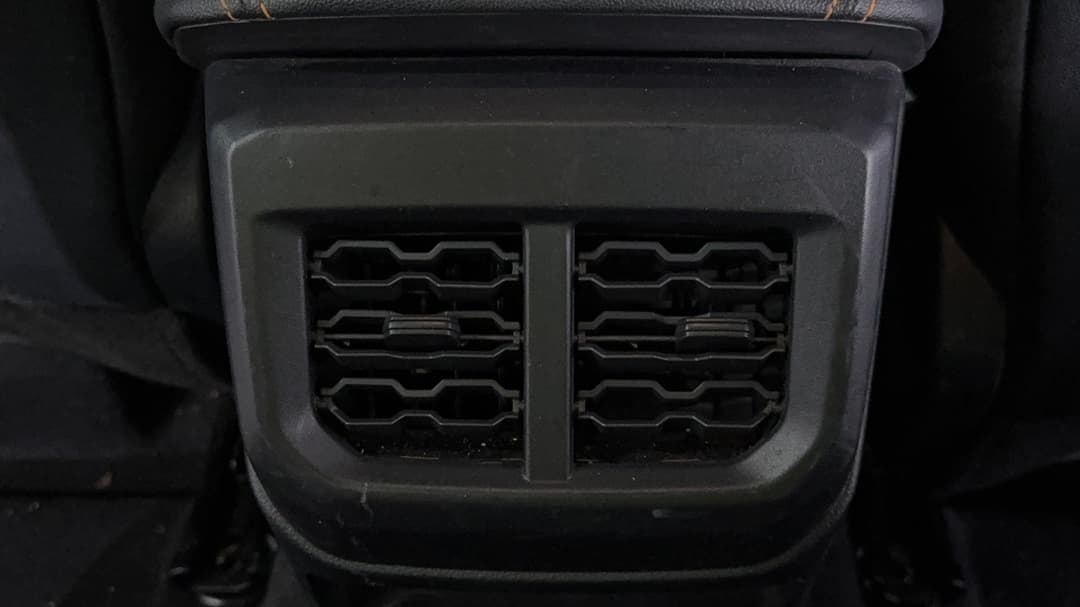 Rear A/C Vent
