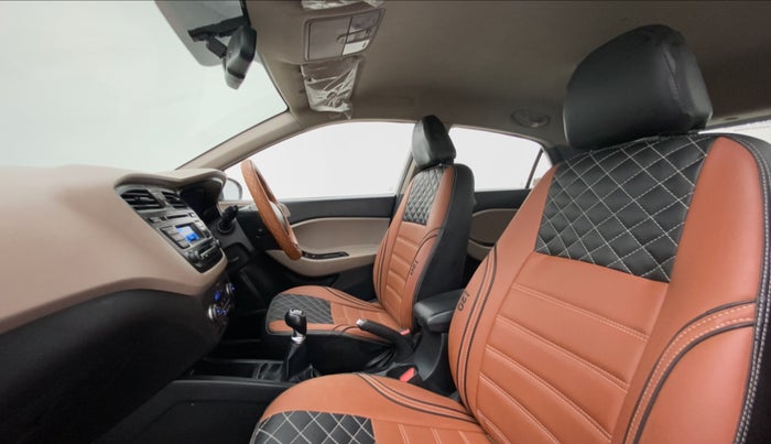 2015 Hyundai Elite i20 ASTA 1.2, Petrol, Manual, 40,024 km, Right Side Front Door Cabin