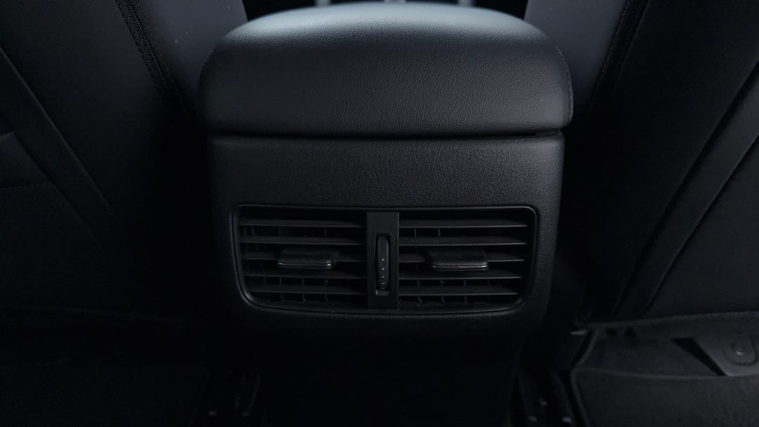 2021 Mazda 3 G25 Gt, Automatic, 57512 km, Rear A/C Vent