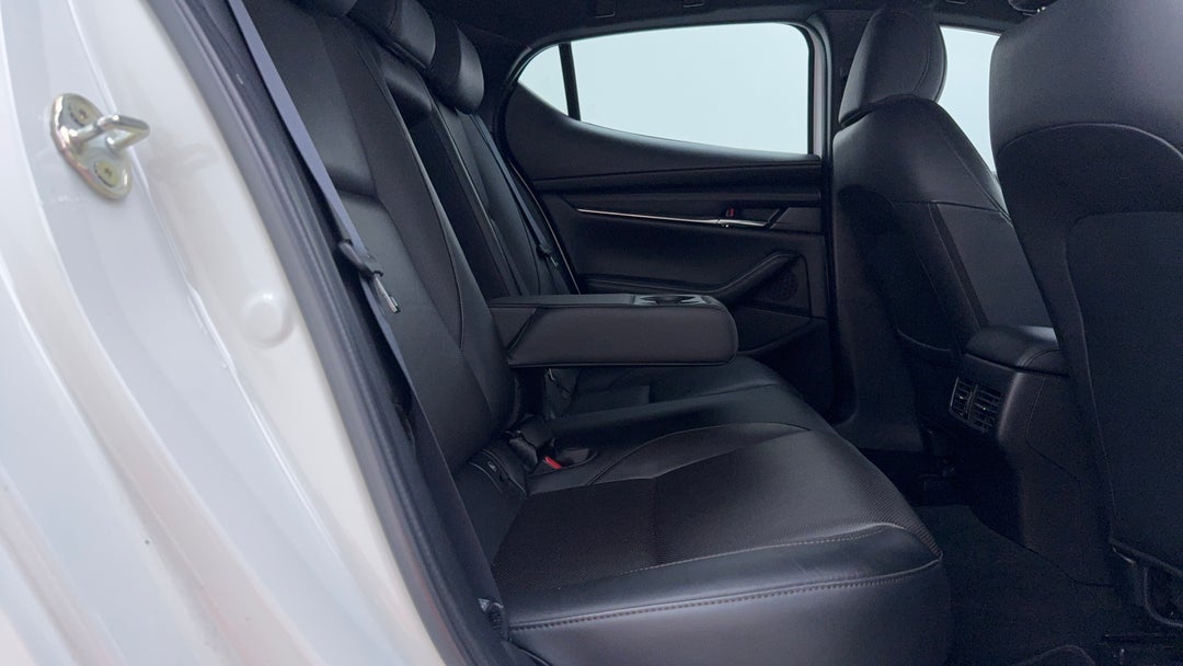 2021 Mazda 3 G25 Gt, Automatic, 57512 km, Right Side Rear Door Cabin View