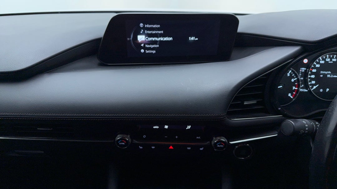 2021 Mazda 3 G25 Gt, Automatic, 57512 km, Center Console