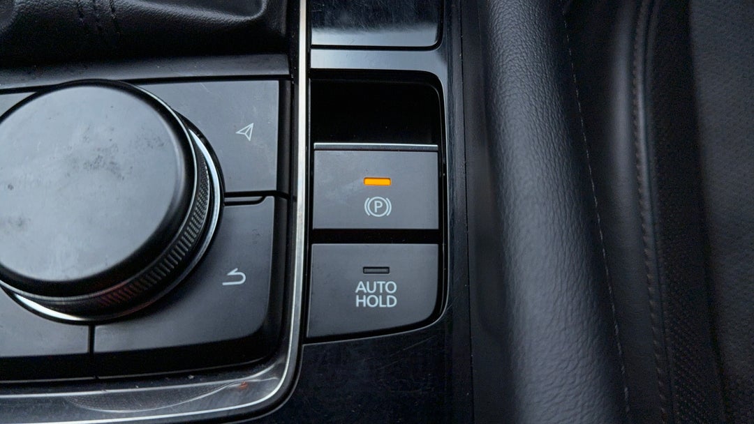 2021 Mazda 3 G25 Gt, Automatic, 57512 km, Handbrake