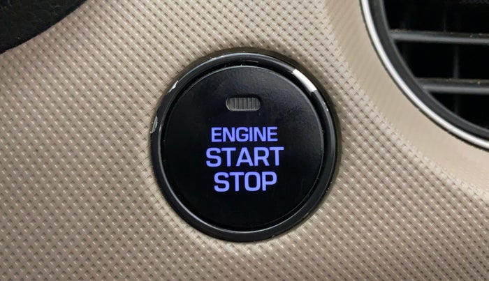 2015 Hyundai Grand i10 ASTA 1.2 (O) VTVT, Petrol, Manual, 90,904 km, Keyless Start/ Stop Button