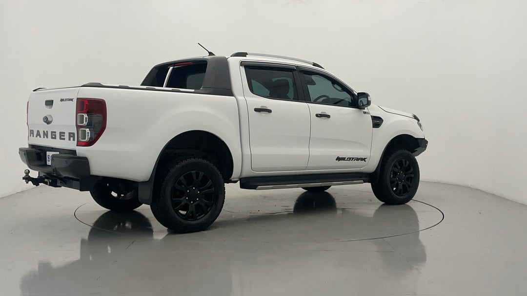 Right Back Diagonal (45- Degree) View