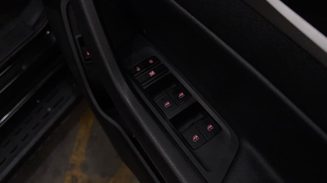 2020 LDV T60 Trailrider 2 (4x4) D20, Automatic, 84025 km, Drivers Side Door Panel Controls