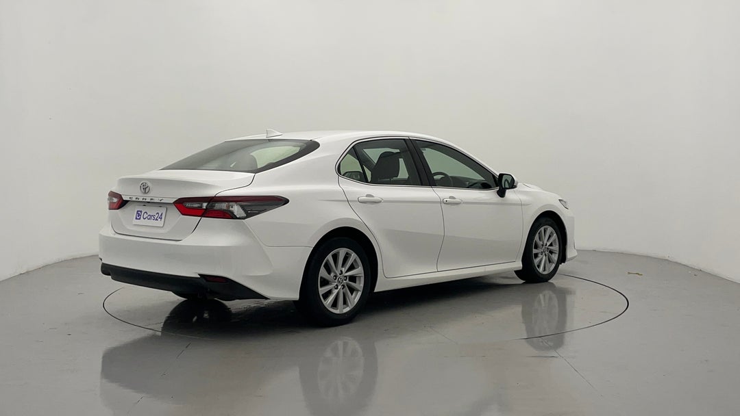 Right Back Diagonal (45- Degree) View