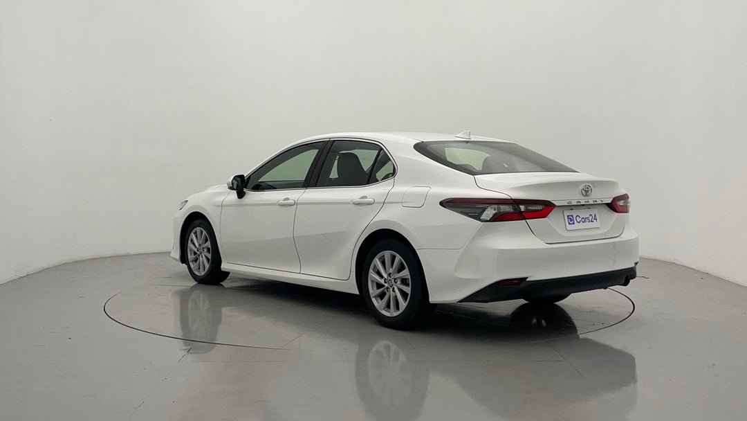 Left Back Diagonal (45- Degree) View