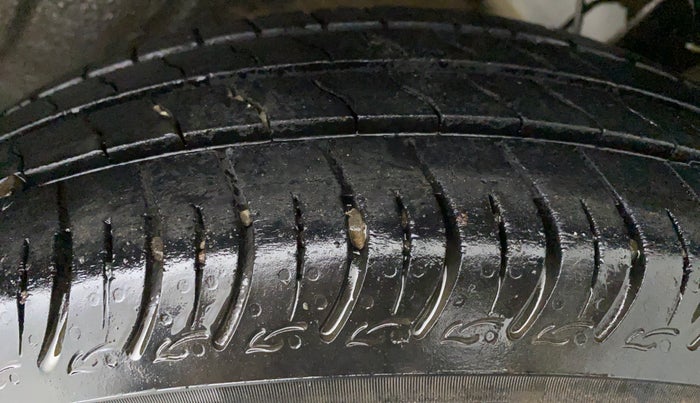 2020 Maruti S PRESSO VXI CNG, CNG, Manual, 19,609 km, Left Rear Tyre Tread