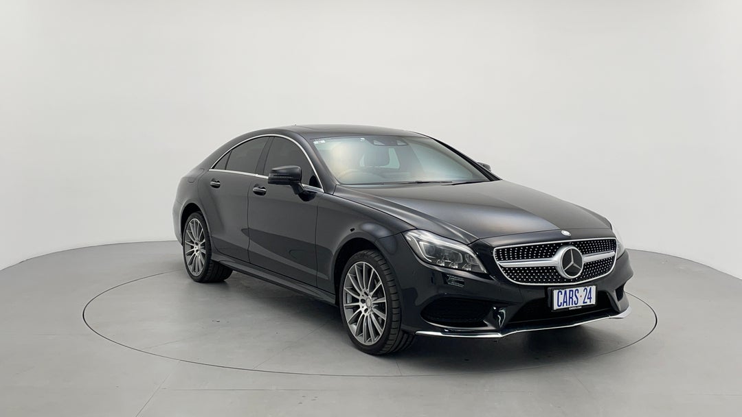 Right Front Diagonal (45- Degree) View