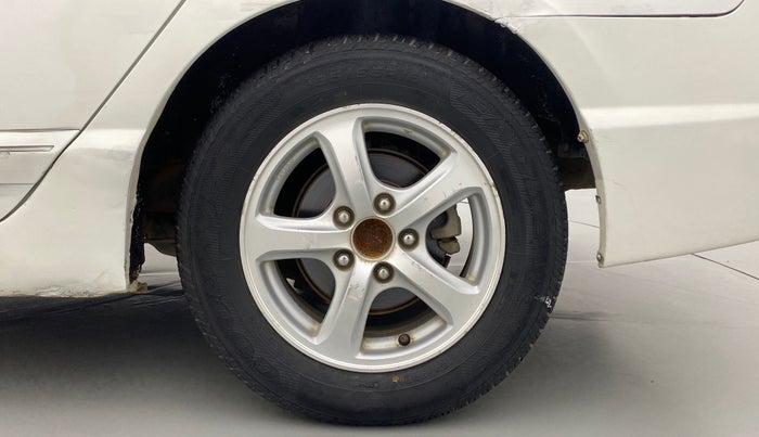 2011 Honda Civic 1.8V MT SUN ROOF, Petrol, Manual, 25,991 km, Left Rear Wheel