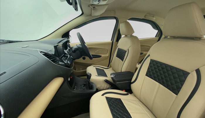 2018 Ford Figo Aspire 1.2 TITANIUM PETROL, Petrol, Manual, 14,826 km, Right Side Front Door Cabin