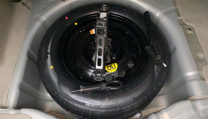 2018 Ford Figo Aspire 1.2 TITANIUM PETROL, Petrol, Manual, 14,826 km, Spare Tyre