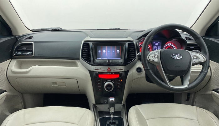 2021 Mahindra XUV300 W8 (O) AT, Petrol, Automatic, 4,022 km, Dashboard