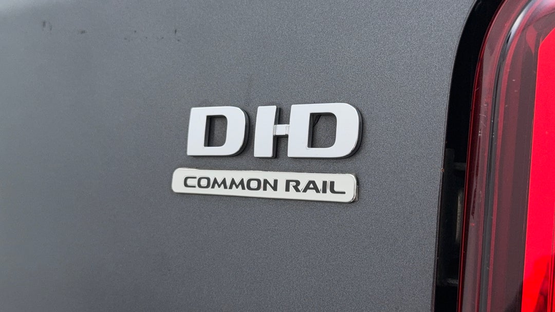 Badge (Boot Right Side)