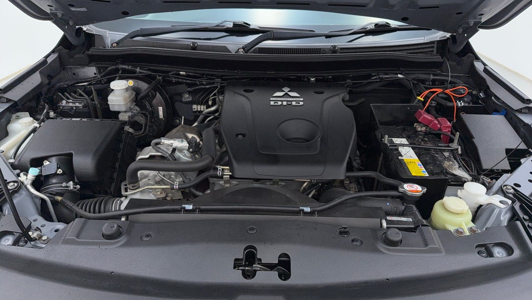 Open Bonnet (Engine)