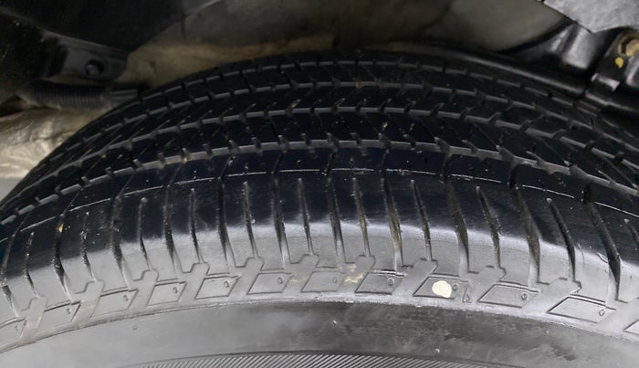 2021 Mahindra XUV500 W7 FWD, Diesel, Manual, 22,865 km, Left Rear Tyre Tread