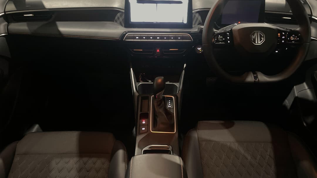 2024 MG Mg3 Essence, Automatic, 12233 km, Center Console