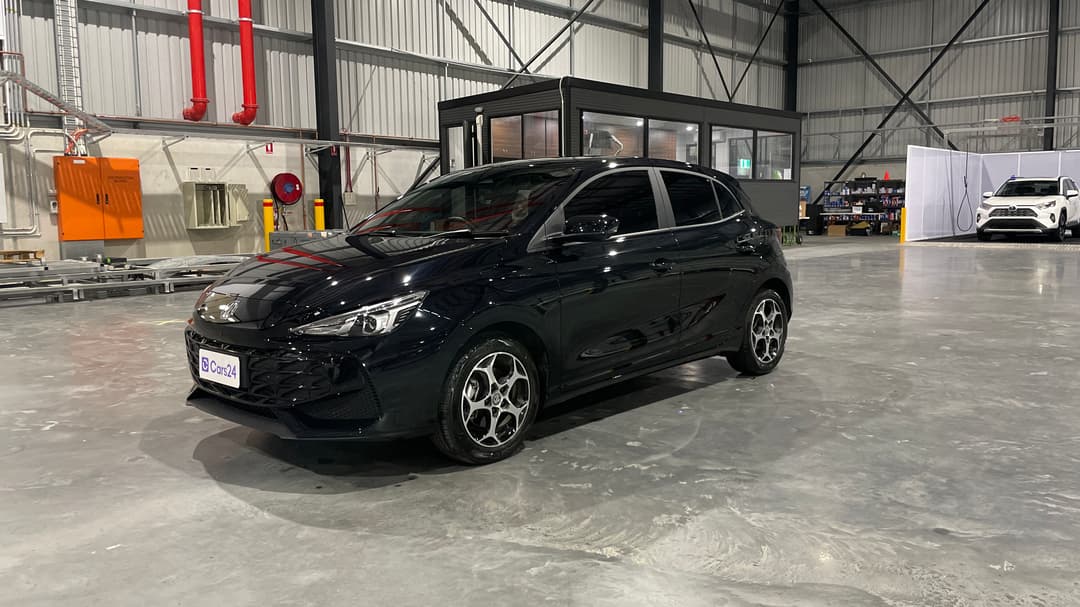 2024 MG Mg3 Essence, Automatic, 12233 km, Left Front Diagonal (45- Degree) View