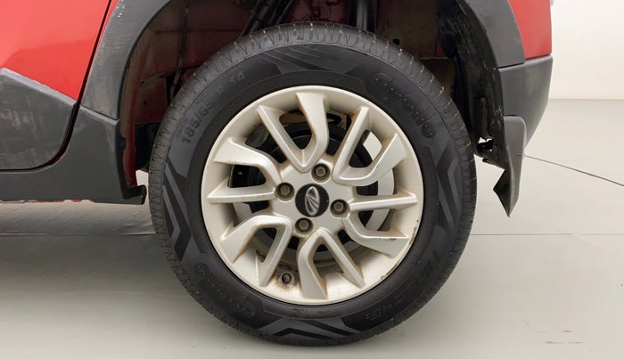 2016 Mahindra Kuv100 K8 D 6 STR, Diesel, Manual, 78,802 km, Left Rear Wheel