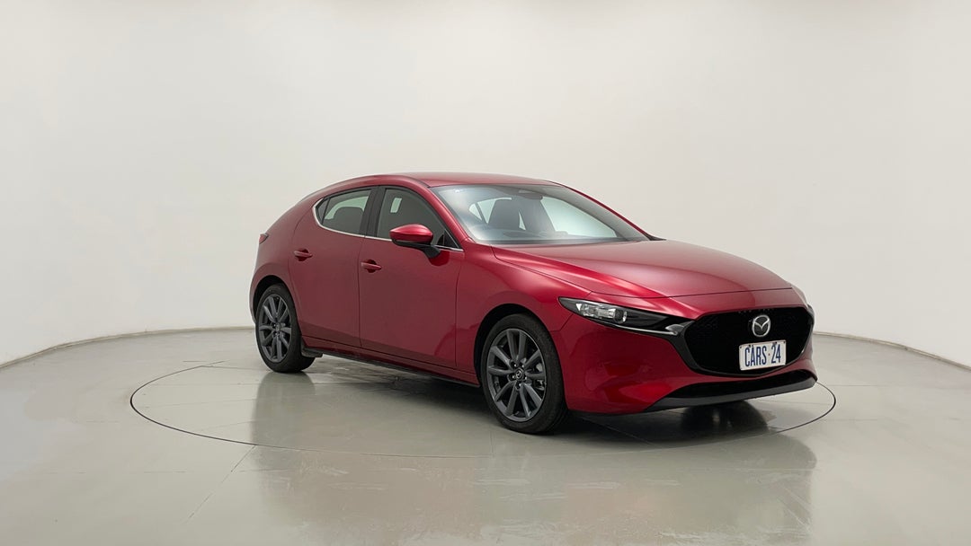 2024 Mazda 3 G20 Evolve, Automatic, 3347 km, Right Front Diagonal (45- Degree) View