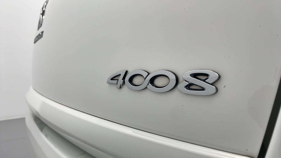 Badge (Boot Right Side)