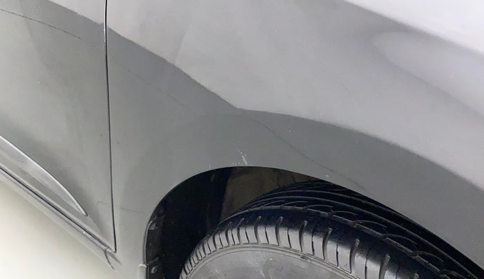 2017 Hyundai Elite i20 SPORTZ 1.4 CRDI, Diesel, Manual, 1,04,426 km, Right fender - Minor scratches