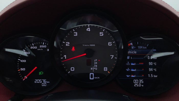 Porsche Cayman-Odometer View