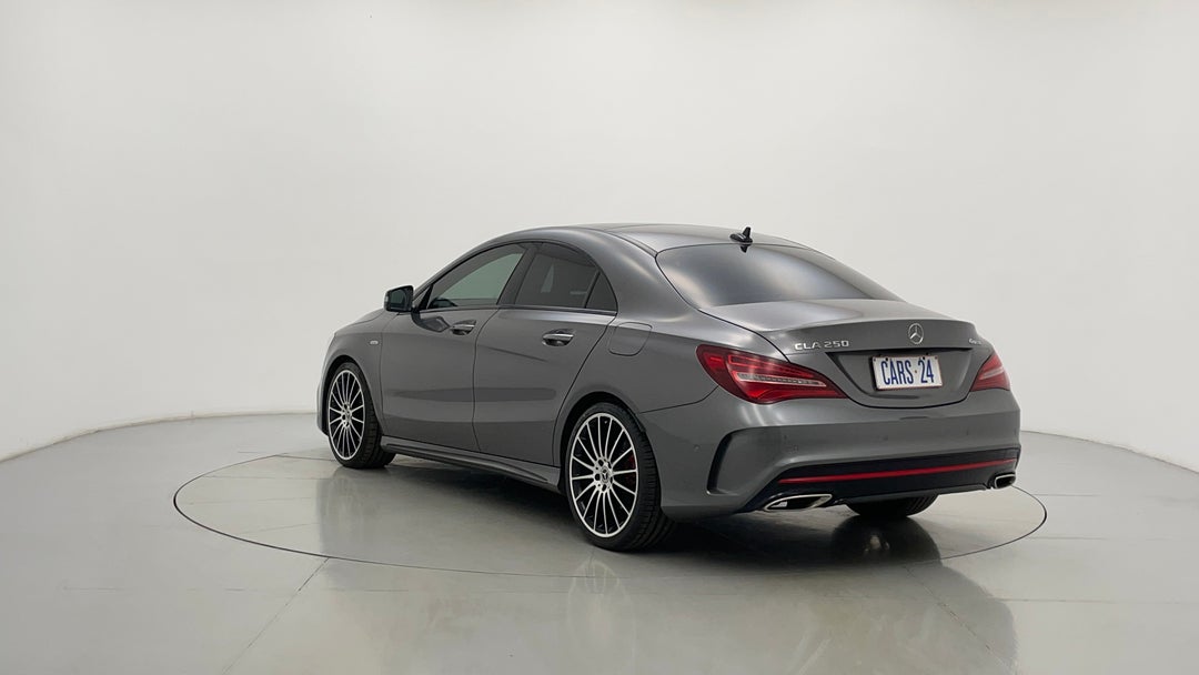 Left Back Diagonal (45- Degree) View