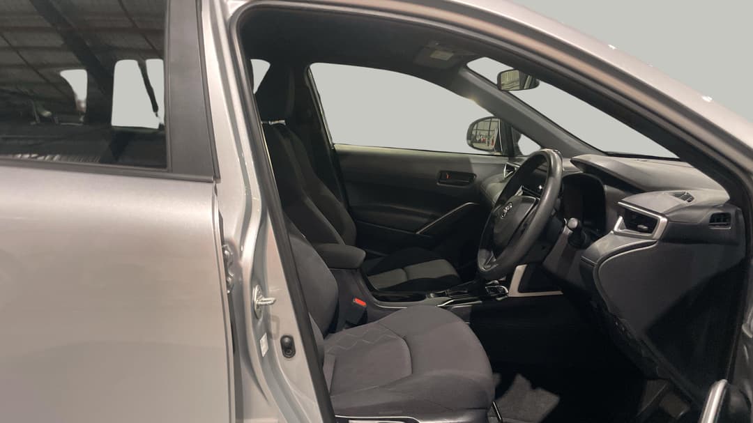 2023 Toyota Corolla Cross Gx 2WD, Automatic, 39404 km, Right Side Front Door Cabin View