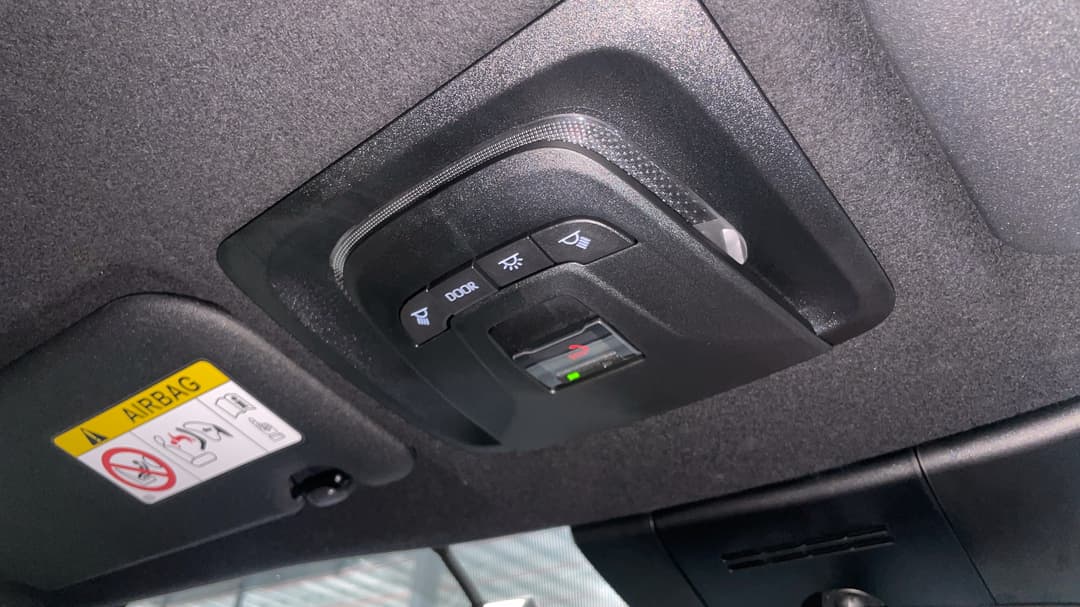 2023 Toyota Corolla Cross Gx 2WD, Automatic, 39404 km, On-Roof Controls/Sunglass holder
