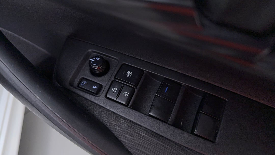 Drivers Side Door Panel Controls