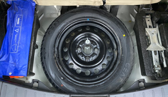 2015 Maruti Wagon R 1.0 VXI, Petrol, Manual, 18,235 km, Spare Tyre