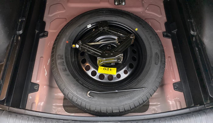 2019 KIA SELTOS GTK 1.4 PETROL, Petrol, Manual, 77,498 km, Spare Tyre